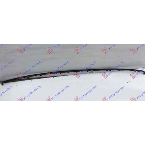 Shirit në parakolpin e pasëm me shëlqim me ngjyrë të zezë (s-line) për AUDI Q7 15-19 - OEM: 4M0807578 RU6
