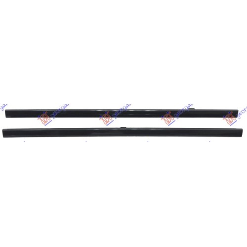 Shirit për pvcMaskë /grilë i poshtëm (2 pjesë) me ngjyrë të zezë (exclusive me ngjyrë të zezë) për AUDI Q7 15-19 - OEM: 4M0807967BRN4 Shirit për pvcMaskë /grilë i poshtëm (2 pjesë) me ngjyrë të zezë (exclusive me ngjyrë të zezë) për AUDI Q7 15-19 - OEM: 4M0807967BRN4