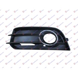 Grilë në parakolpin e përparmë (me hapje për drita të mjegullës) me shirit kromi për AUDI A1 10-14 - OEM: 8X0807681A 01C