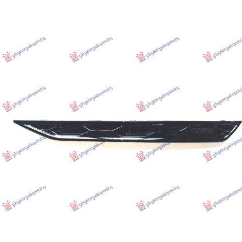 Grilë në parakolpin e përparmë pjesa e poshtme (s-line) për AUDI Q3 14-18 - OEM: 8U0807925